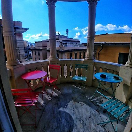 Victoria House Hostel Genoa Luaran gambar