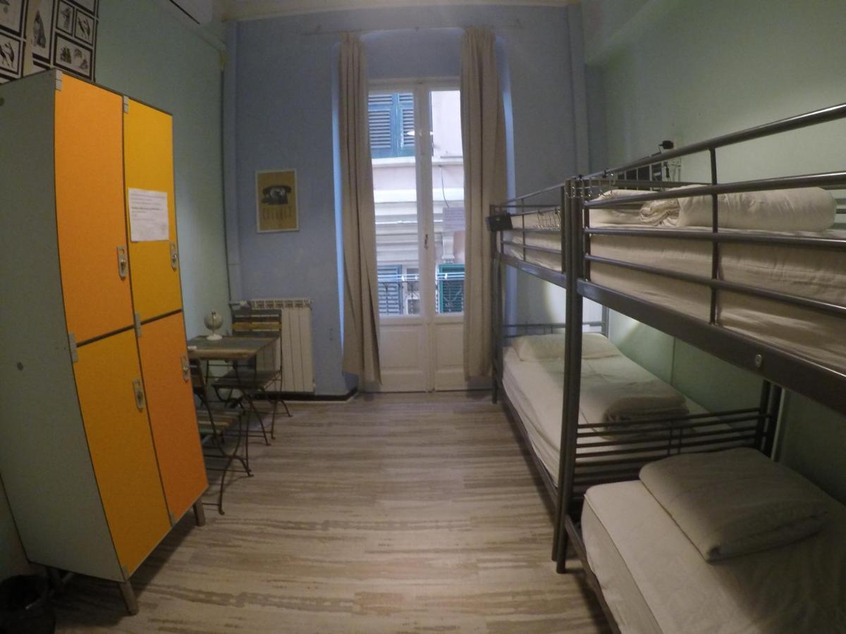 Victoria House Hostel Genoa Luaran gambar