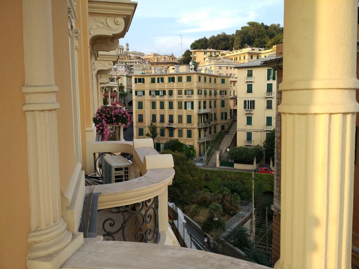 Victoria House Hostel Genoa Luaran gambar